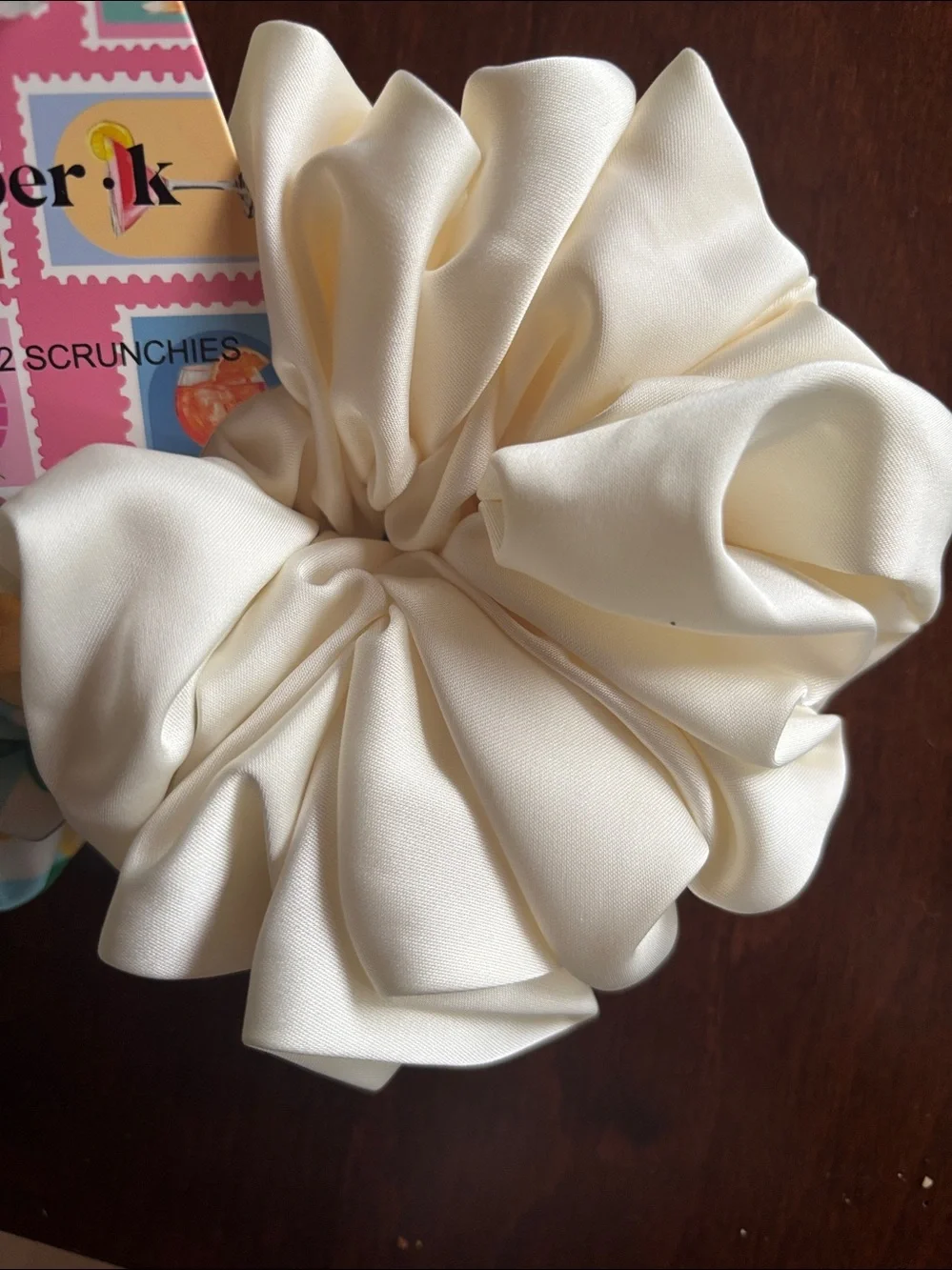 NWT Cream and Lemon large Scrunchie Set